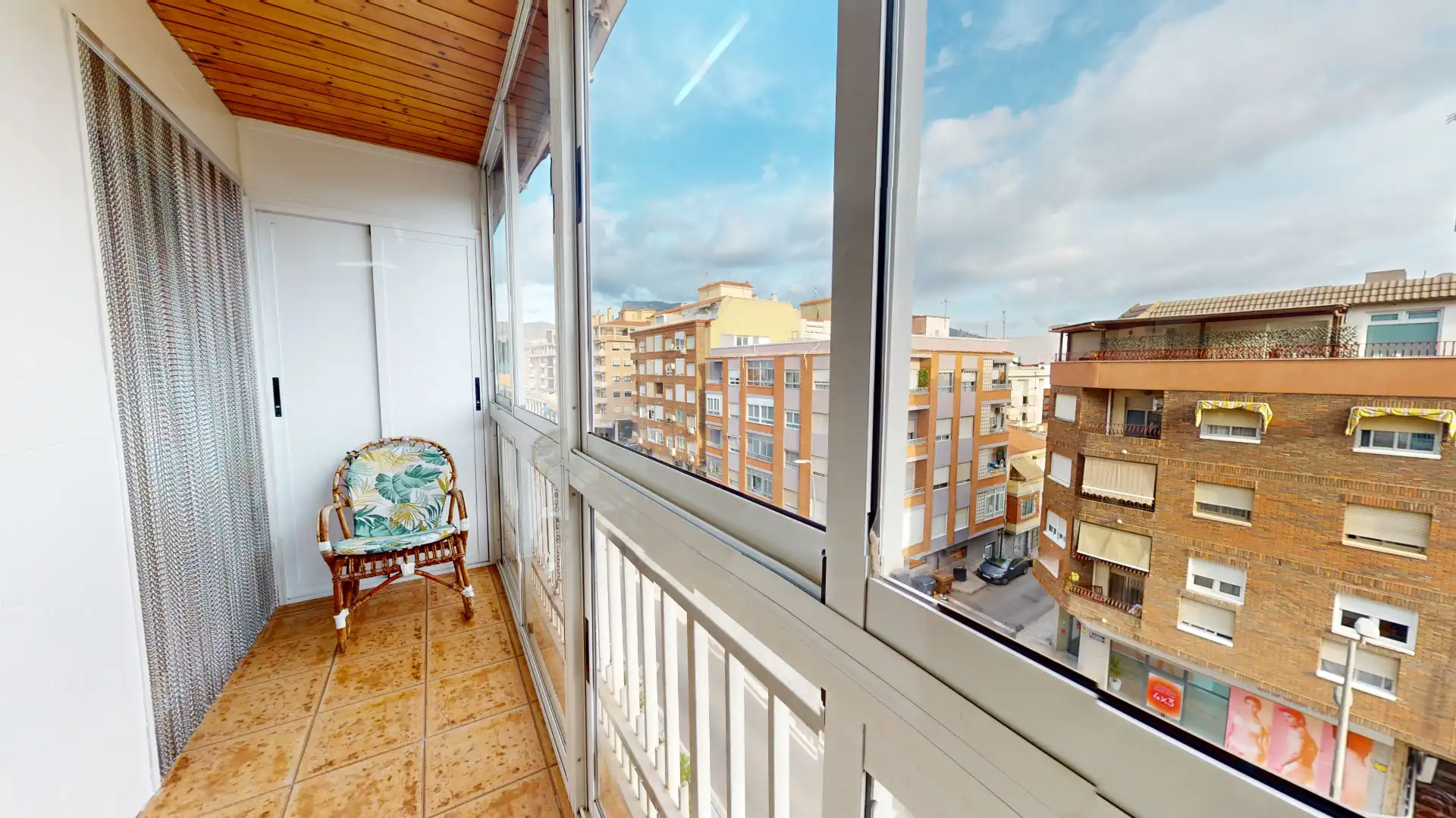 Appartamento con terrazza in vendita a Avenida José Martinez González, imagen 6