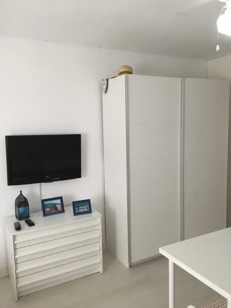 Bedroom of Study for rent in Vélez-Málaga  with Air Conditioner, Private garden and Parquet flooring