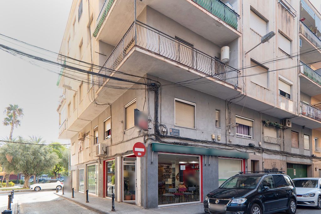 Vista exterior de Piso en venta en  Murcia Capital