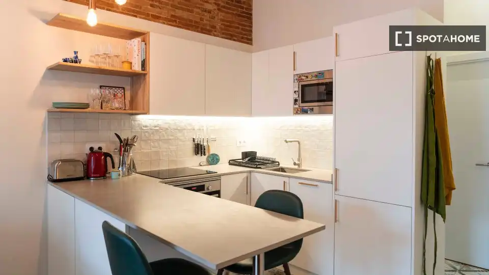 Piso con terraza en alquiler en Sant Martí, imagen 6