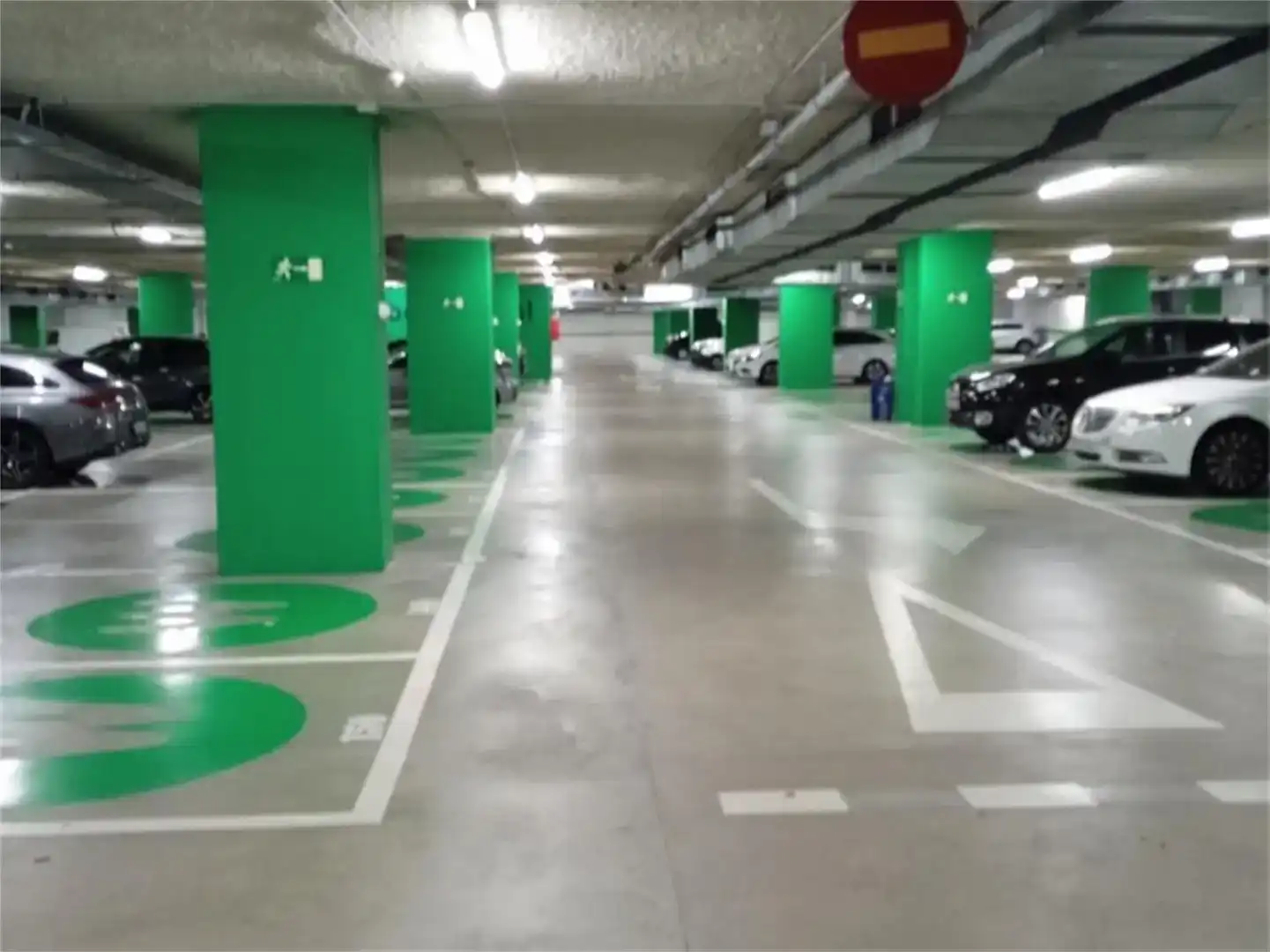 Parkplatz von Garage zur Miete in Barcelona