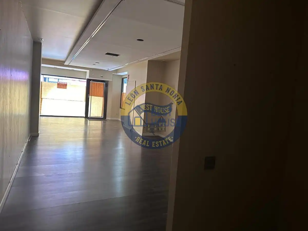 Local comercial en venda a Centro Ciudad