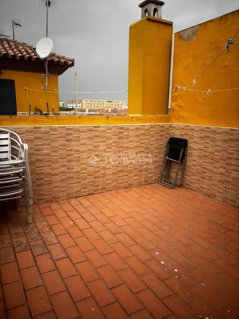 Terrace of Detached homes for sale in Sevilla  with Air Conditioner