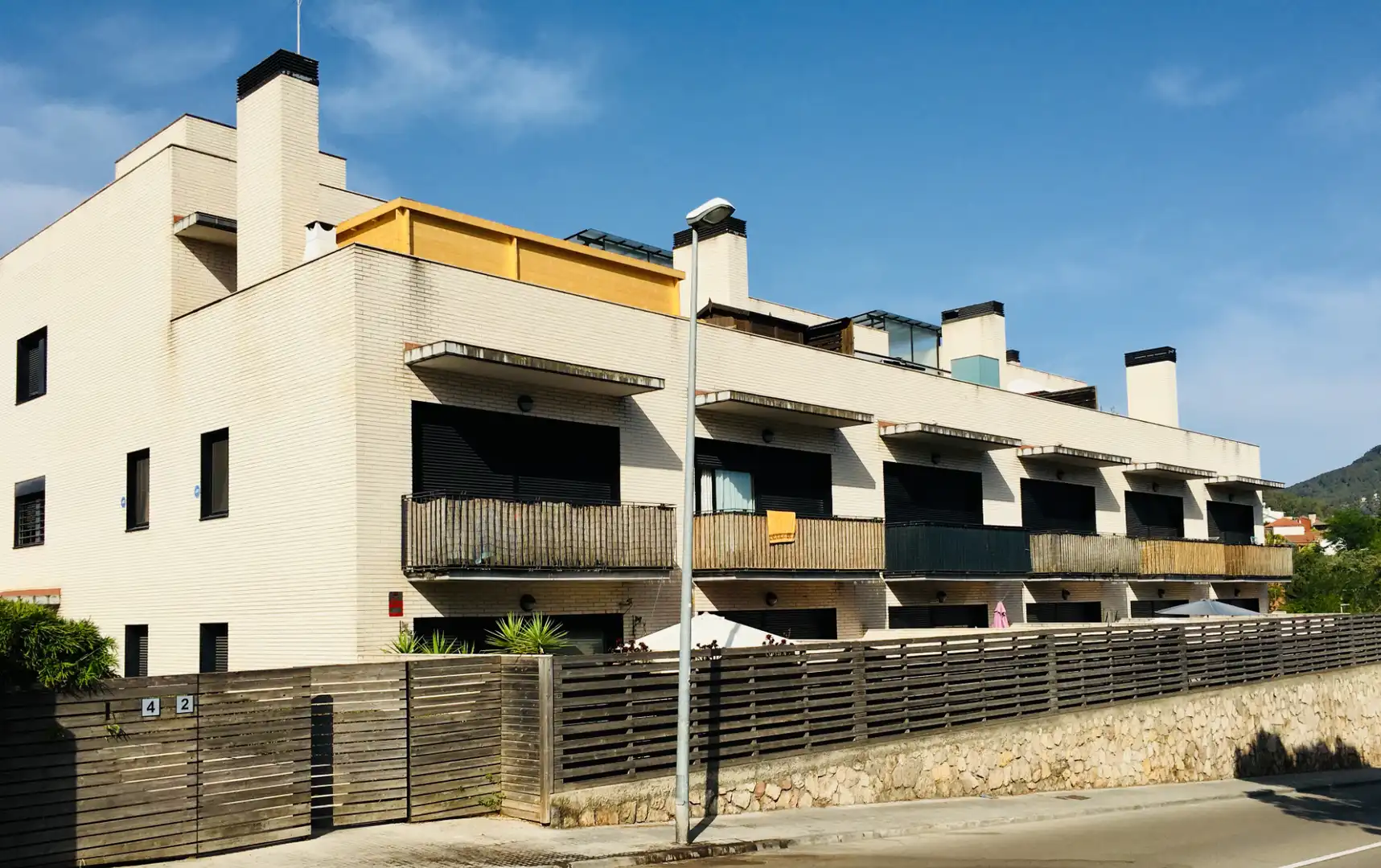 Vista exterior de Piso de alquiler en Corbera de Llobregat, Barcelona