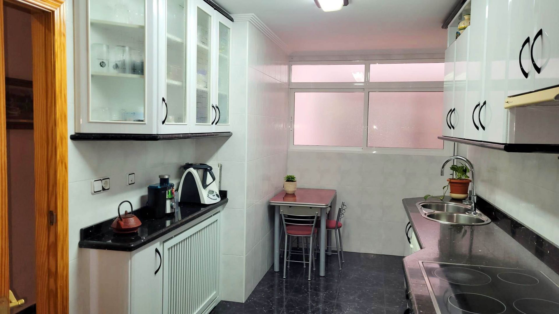 Cocina de Piso en venta en  Albacete Capital con Calefacción, Terraza y Trastero