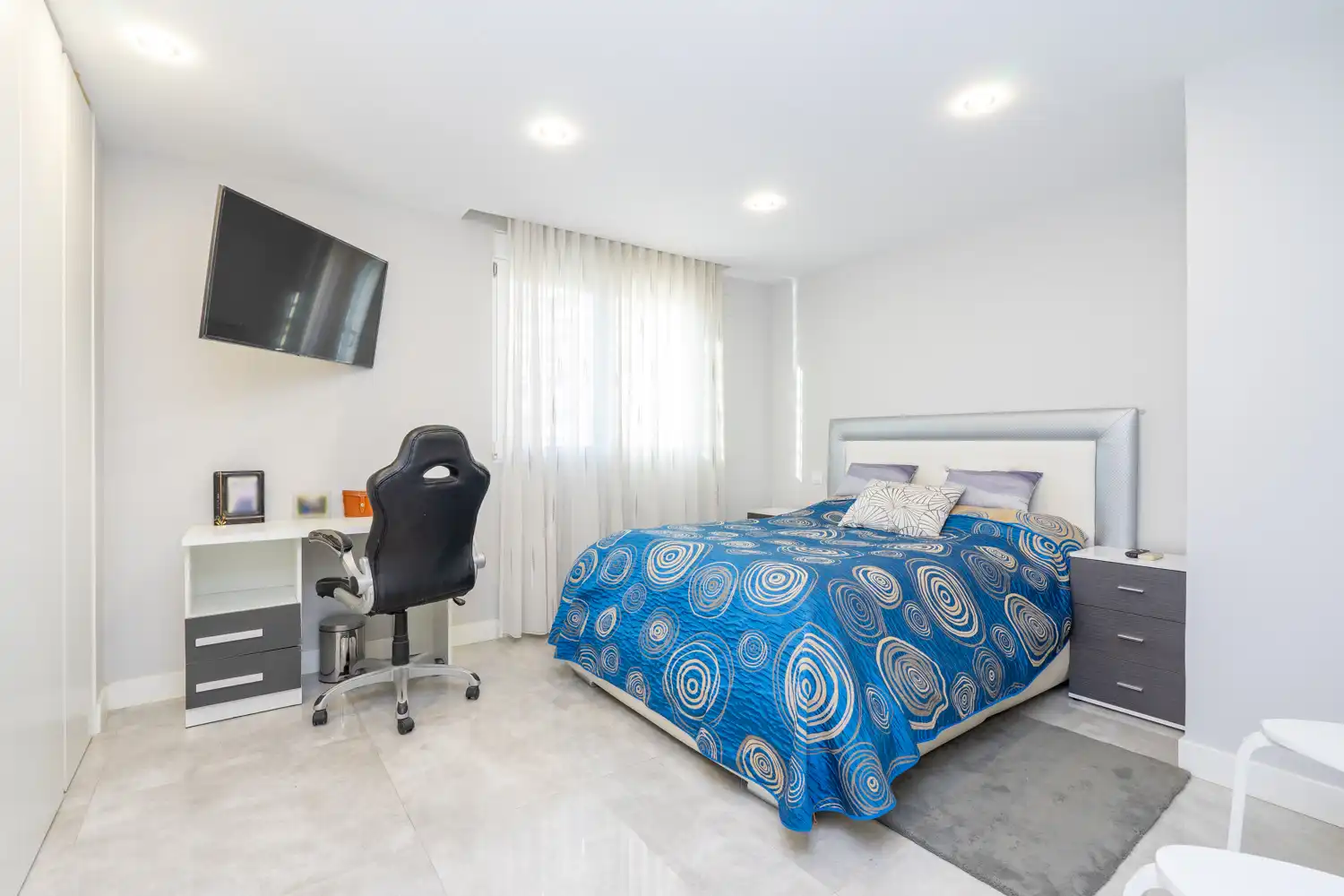 Dormitori de Casa adosada en venda en Valdemoro amb Aire condicionat, Calefacció i Jardí privat