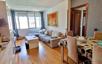 Living room of Flat for sale in San Sebastián de los Reyes  with Air Conditioner