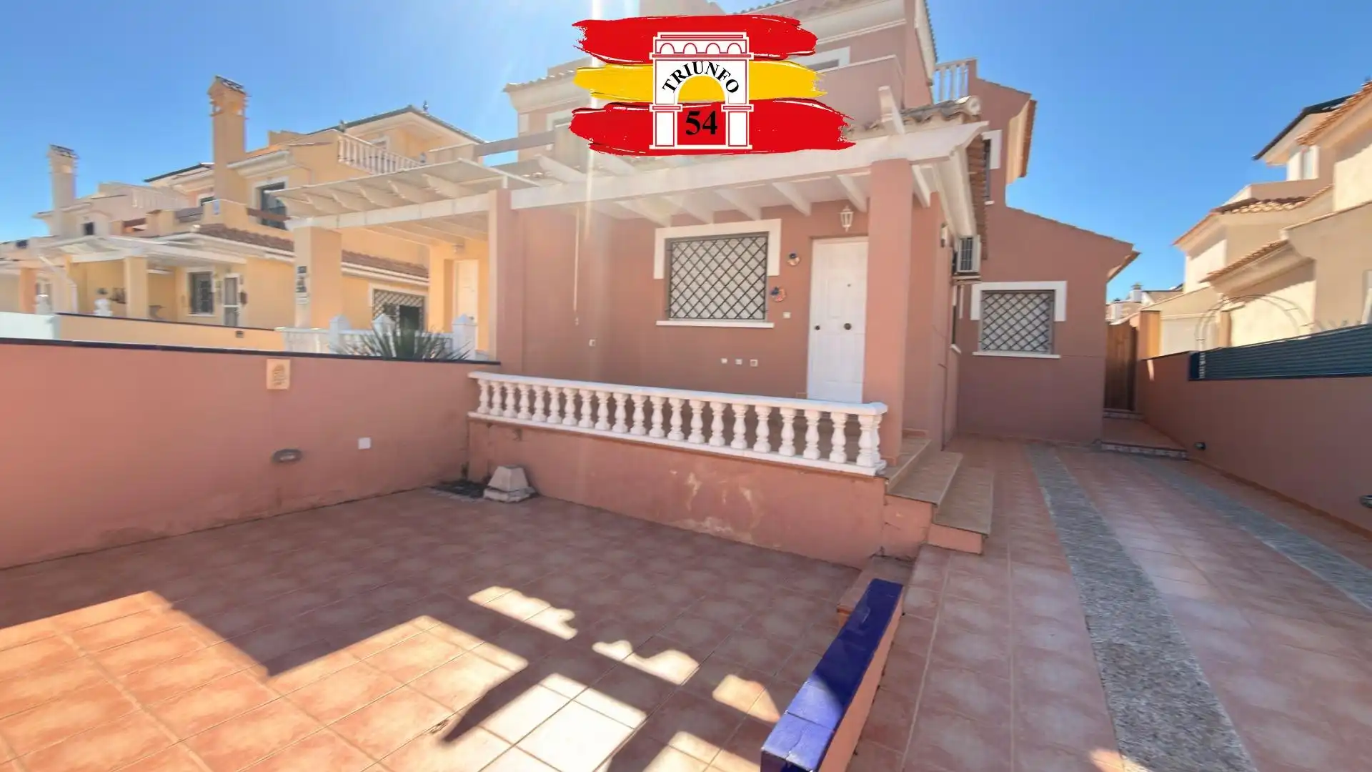 Jardín de Casa adosada en venta en Pilar de la Horadada con Aire acondicionado, Jardín privado y Amueblado