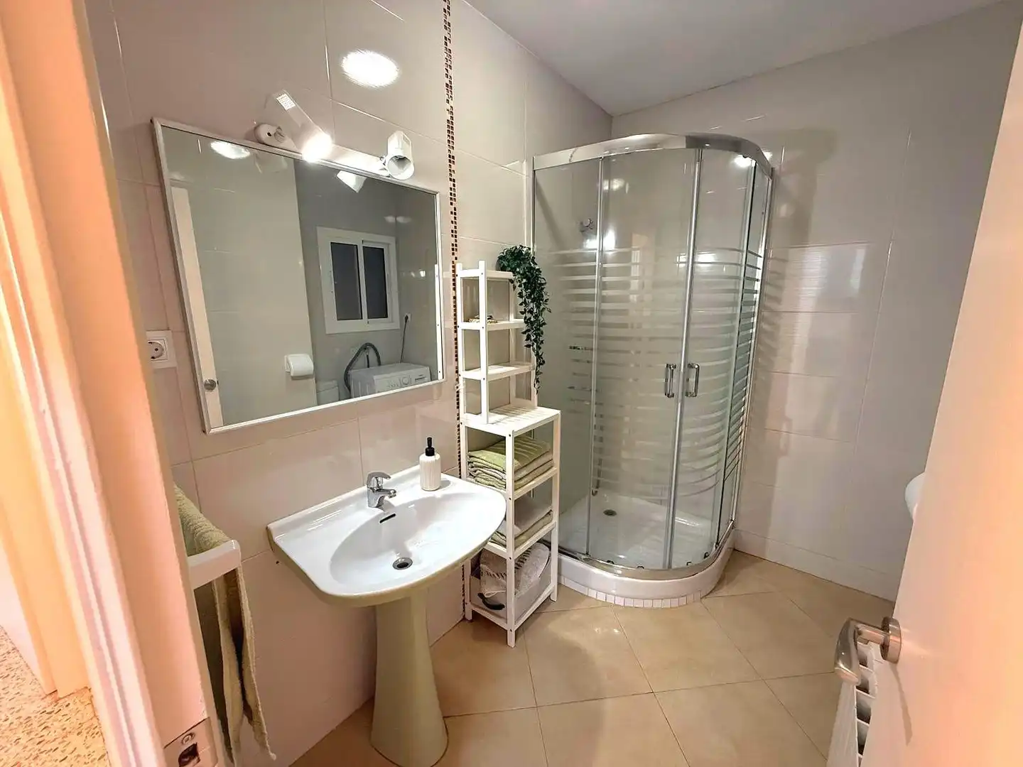 Bany de Apartament en venda en Calafell amb Aire condicionat, Calefacció i Terrassa