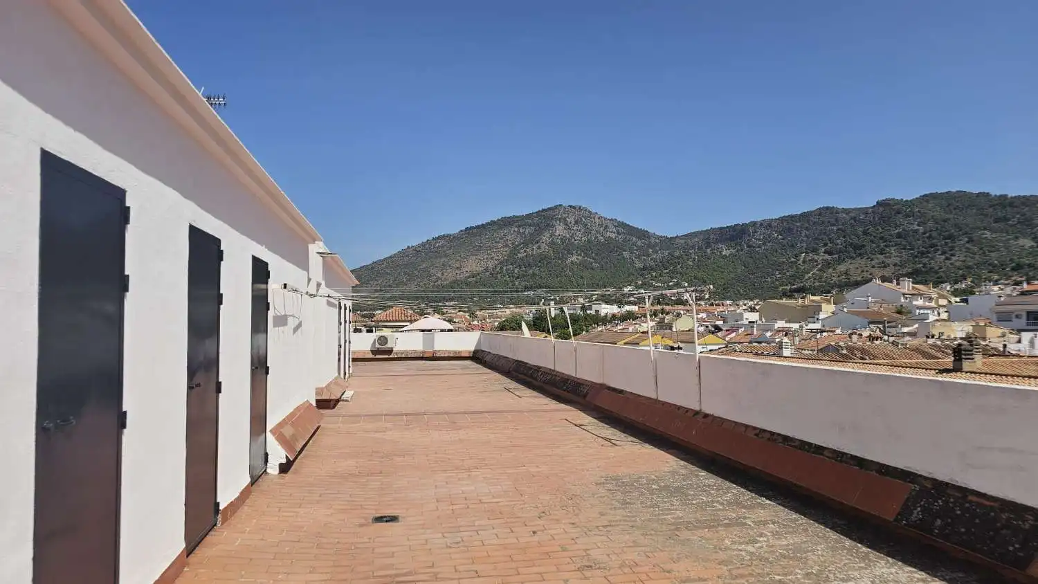 Vista exterior de Pis en venda en Alhaurín de la Torre amb Aire condicionat, Calefacció i Terrassa