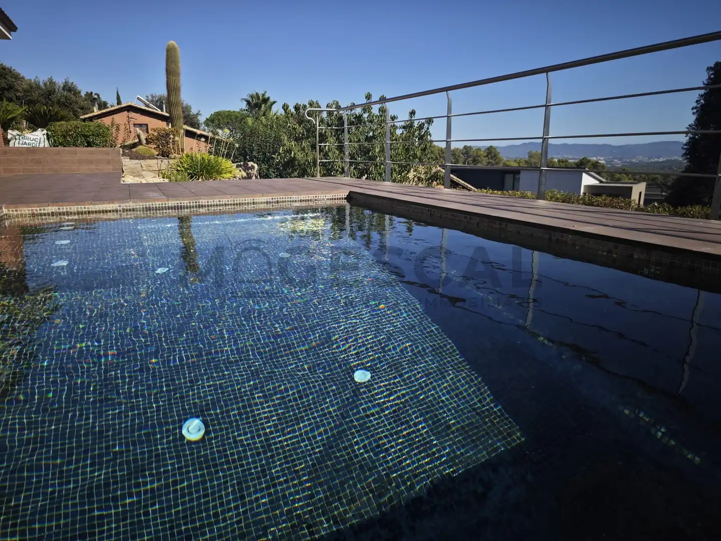 Casa amb piscina en venda a GRIVA, imagen 3