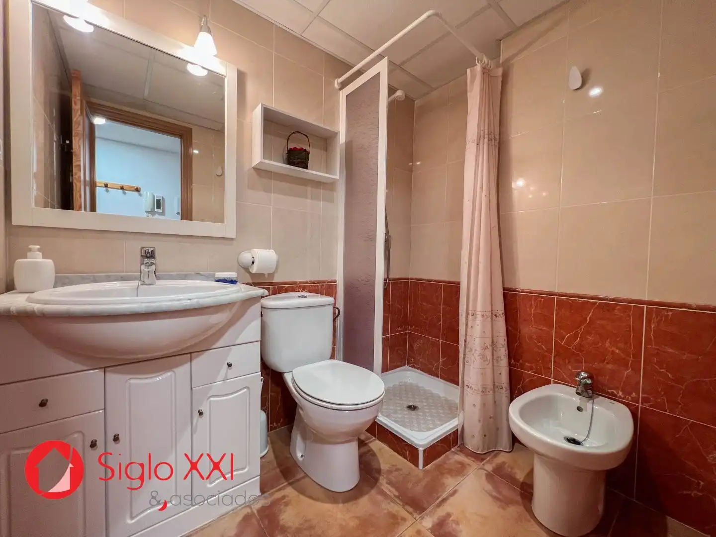 Bathroom of Flat for sale in Oropesa del Mar / Orpesa  with Air Conditioner, Heating and Terrace