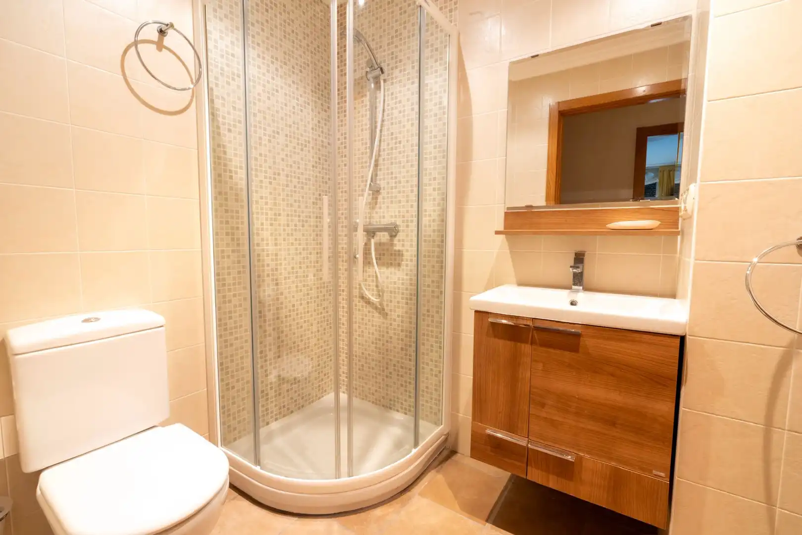 Baño de Piso en venta en Zumaia con Calefacción, Terraza y Amueblado