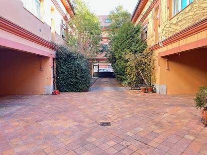 Exterior view of Planta baja for sale in  Madrid Capital  with Heating and Parquet flooring