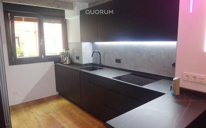 Cuina de Pis en venda en Bilbao  amb Calefacció, Terrassa i Balcó