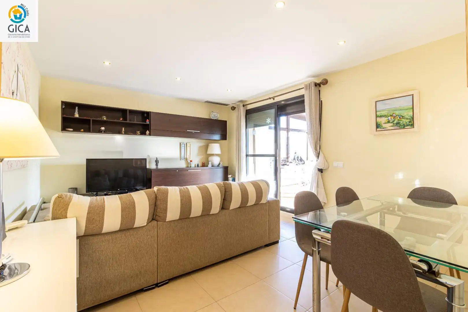 Sala d'estar de Pis en venda en Jerez de la Frontera amb Aire condicionat, Terrassa i Traster