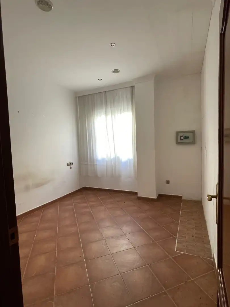 Piso con ascensor en venta en Avenida Matías Sáenz de Tejada Nº 4, imagen 7