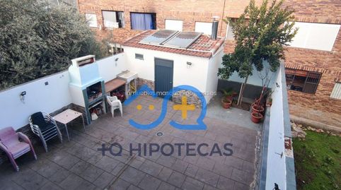 Foto 3 de Casa adosada en venta en El Tiemblo , Ávila
