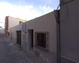 Vista exterior de Casa adosada en venda en  Almería Capital