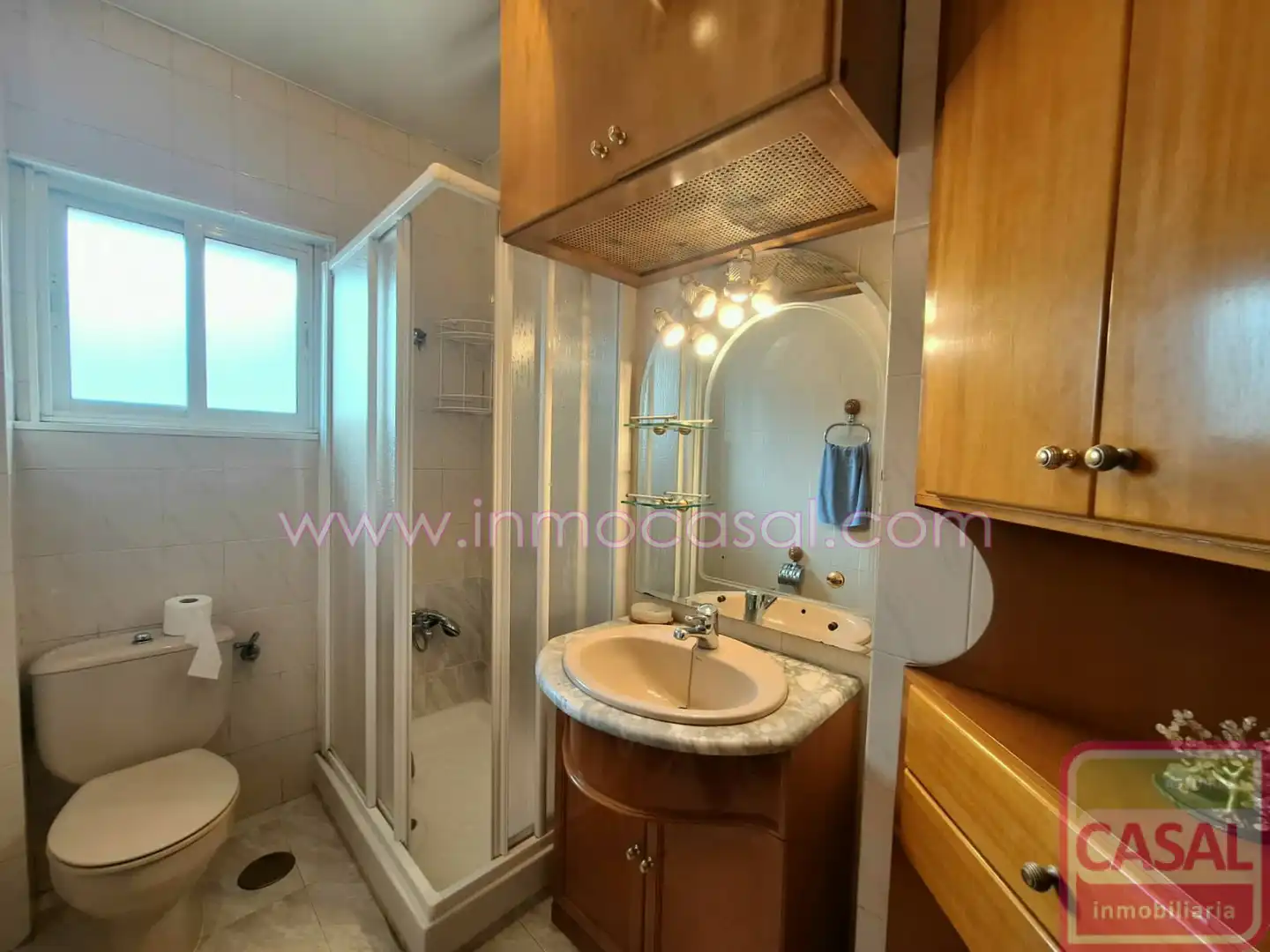 Baño de Piso en venta en Mieres (Asturias) con Calefacción y Amueblado