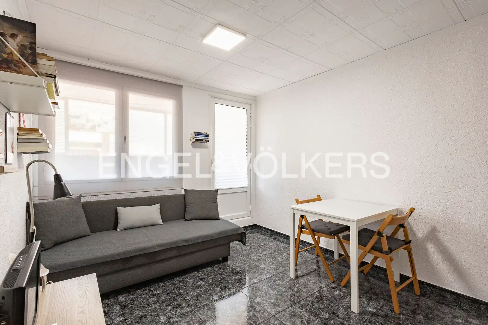 Vista exterior de Piso en venta en Esplugues de Llobregat con Calefacción y Terraza