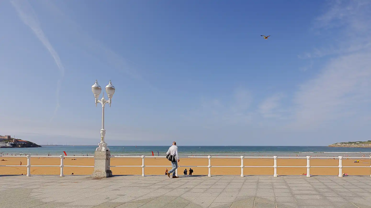 Piso de alquiler en Gijón - CL LA PLAYA, 9, Barrio del Centro