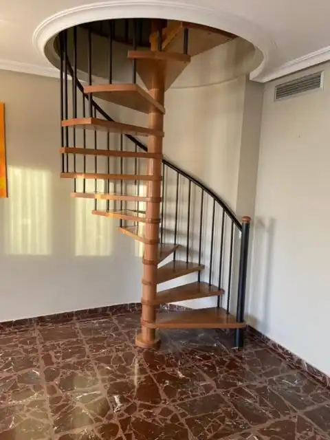 Dúplex de alquiler en Zaragoza con Aire acondicionado, Calefacción y Terraza