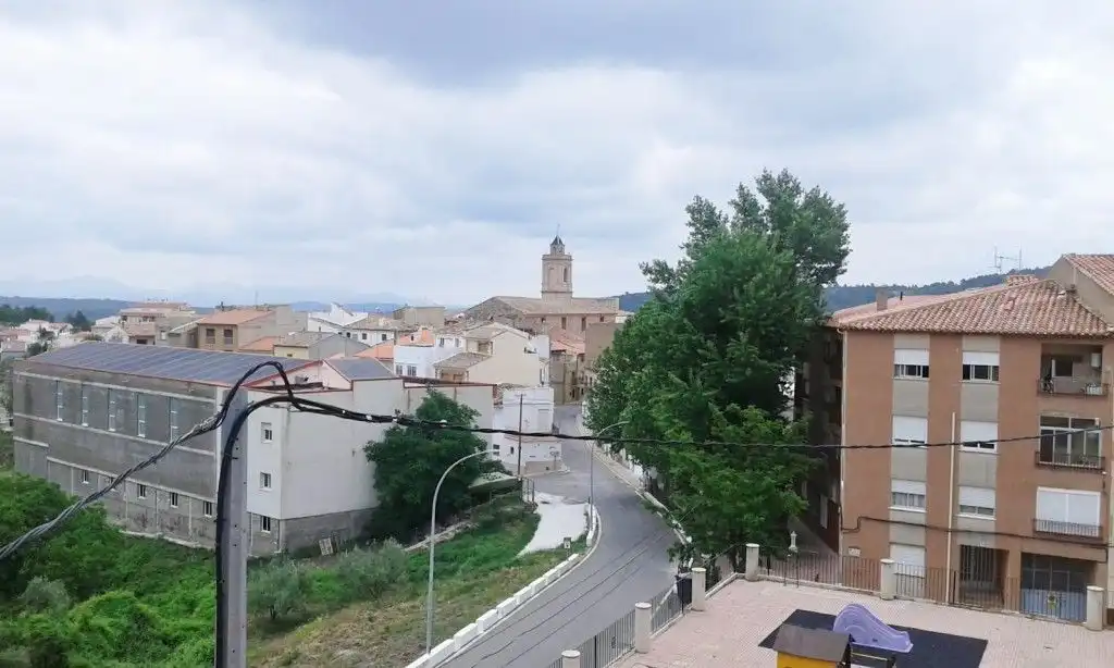 Vista exterior de Casa adosada en venta en Toràs con Terraza, Trastero y Horno