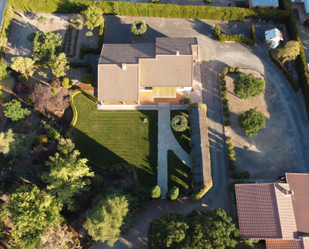 Vista exterior de Casa o xalet en venda en Ciudad Real Capital amb Calefacció, Jardí privat i Traster