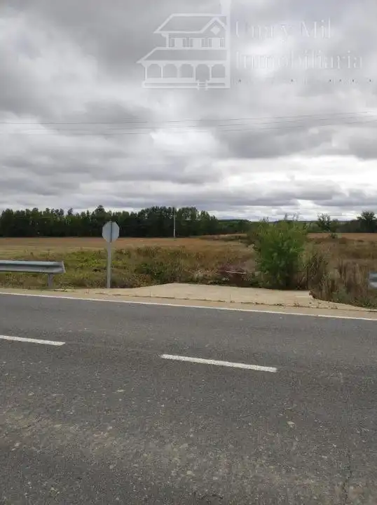 Lands and plots for sale in Valverdón, imagen 3