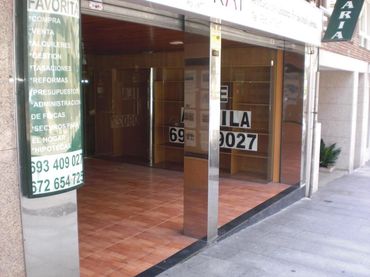 Business premises to rent in Rúa de Urzáiz