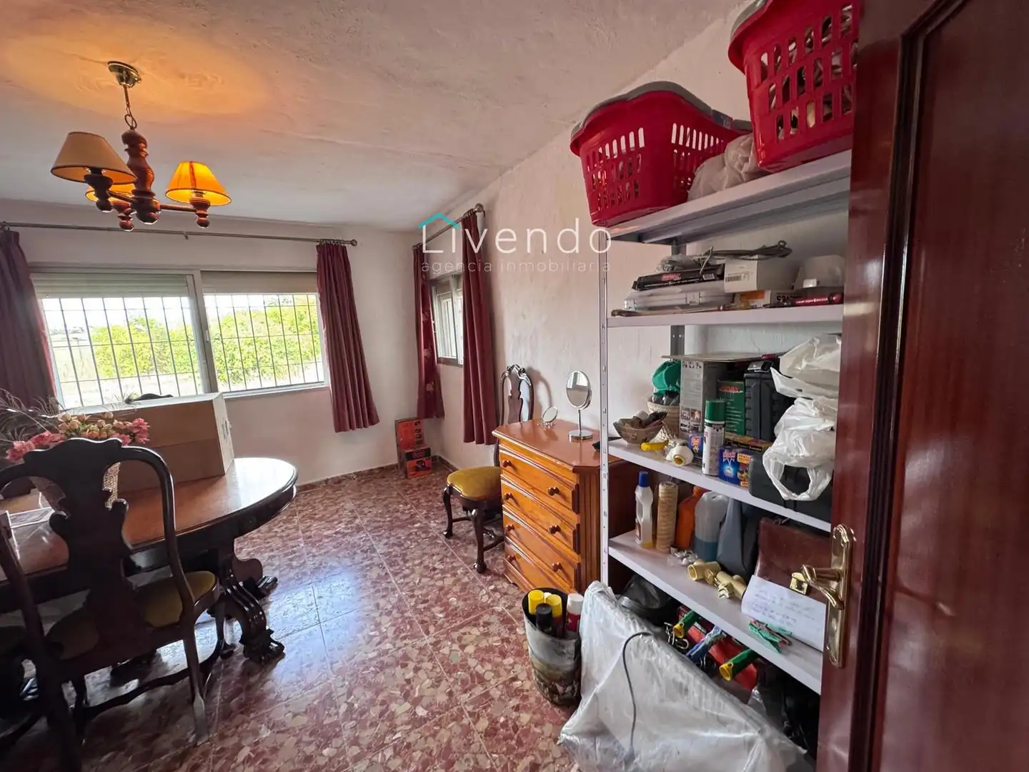 Cuina de Casa o xalet en venda en Chiclana de la Frontera amb Aire condicionat i Traster