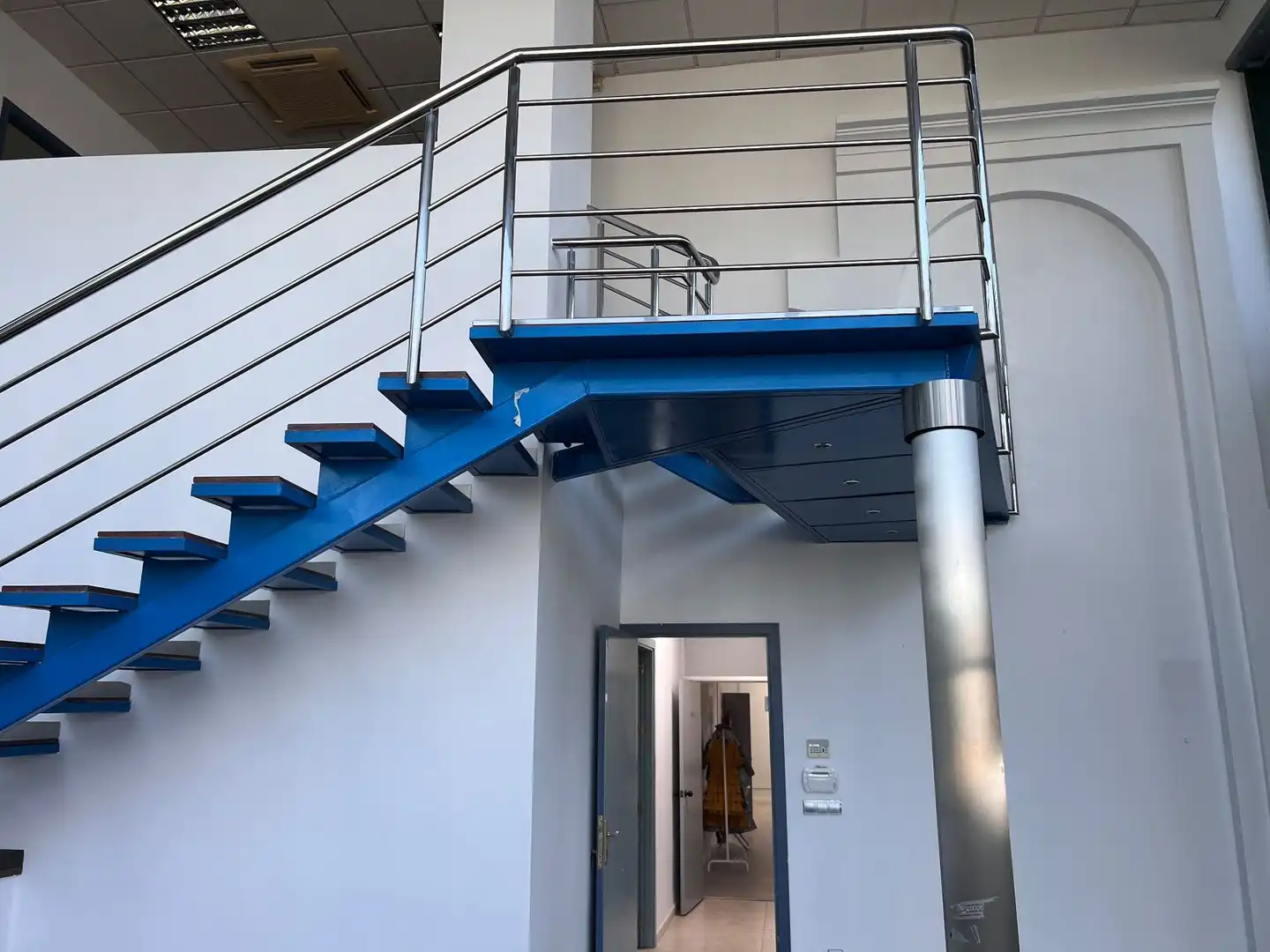 Industriegebäude zum Verkauf in Pilas, imagen 30
