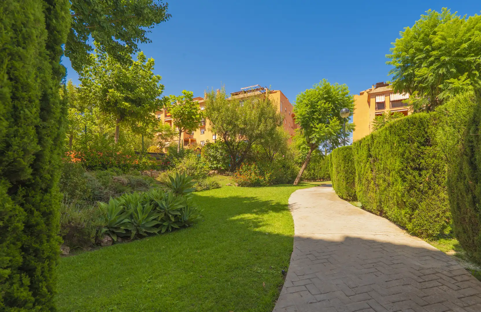 Jardí de Pis en venda en Torremolinos amb Aire condicionat, Calefacció i Terrassa