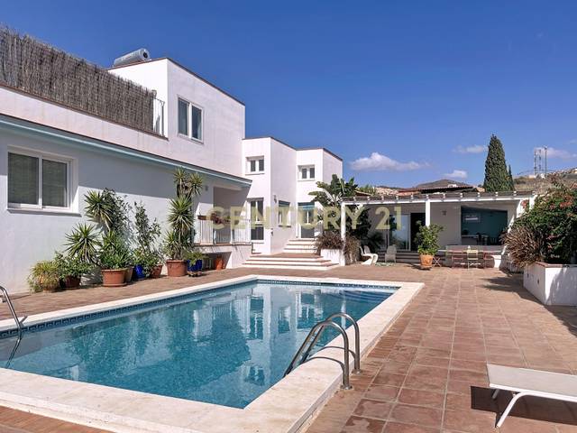 Casa-chalet en Venta en Calle María Zambrano, 15, La Cala del Moral, Spain, 15 en La Cala del Moral