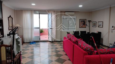 Foto 3 de Casa adosada en venta en Écija, Sevilla