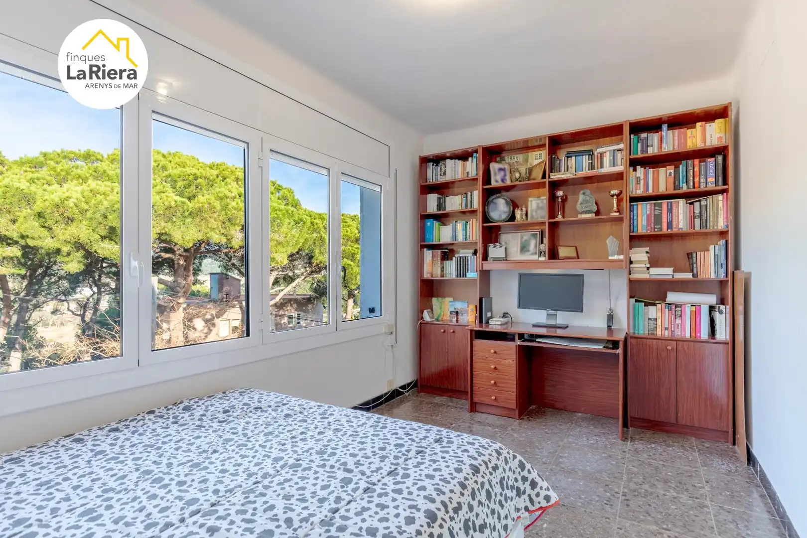 Dormitori de Casa o xalet en venda en Arenys de Munt amb Aire condicionat, Jardí privat i Terrassa