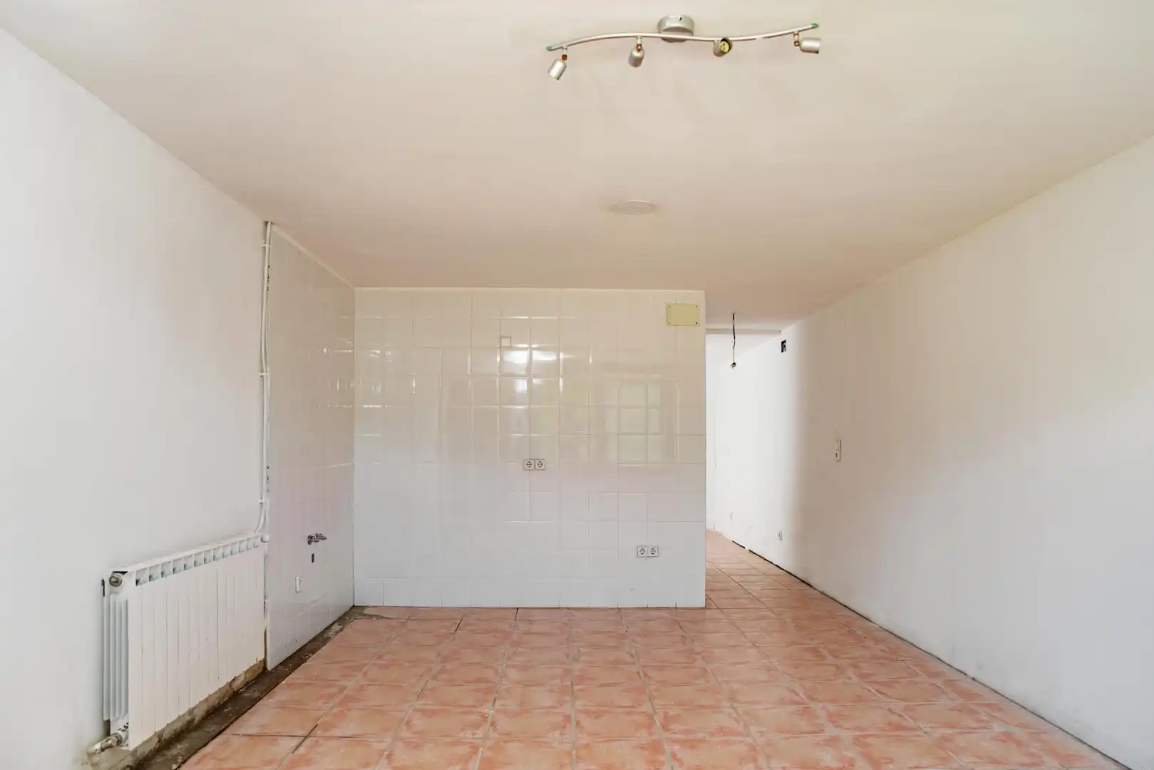 Villa con terrazza in vendita a Montgoda, imagen 30