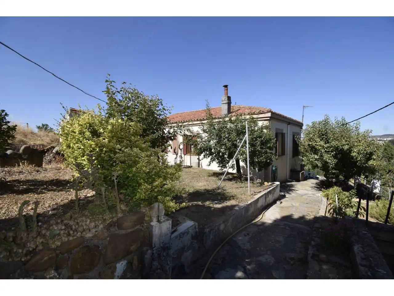 Casa o xalet en venda en León Capital  amb Calefacció, Jardí privat i Parquet