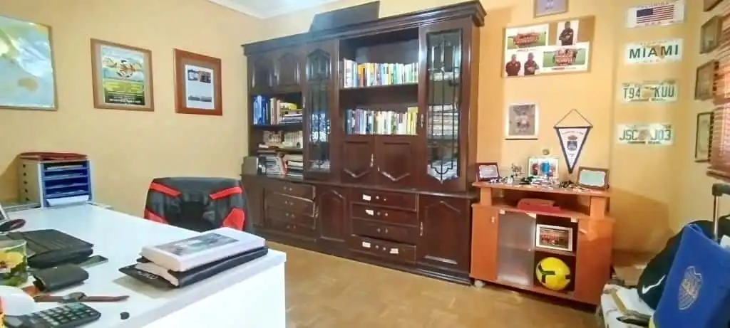 Casa adosada en venda en Doñinos de Salamanca amb Calefacció, Jardí privat i Moblat