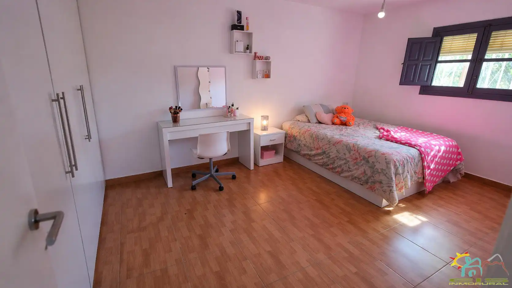 Habitación de Finca rústica en venta en Benahadux con Aire acondicionado y Amueblado