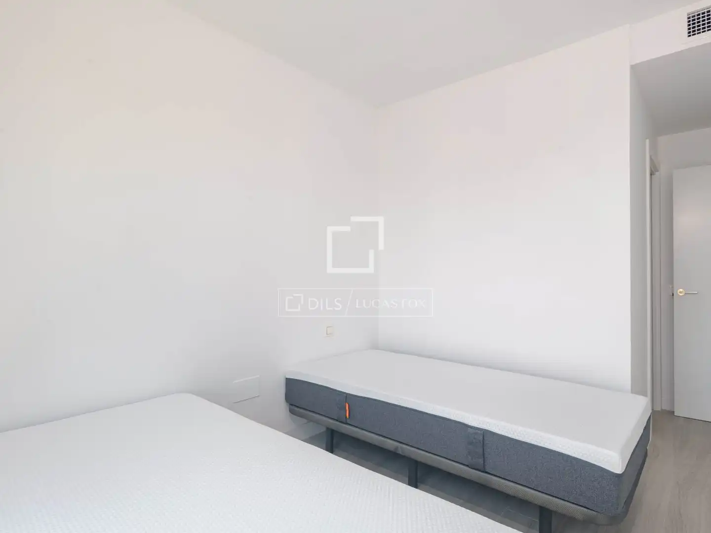 Habitación de Piso en venta en Málaga con Aire acondicionado, Calefacción y Terraza