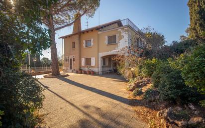 Außenansicht von Haus oder Chalet zum verkauf in Manresa mit Klimaanlage, Terrasse und Schwimmbad