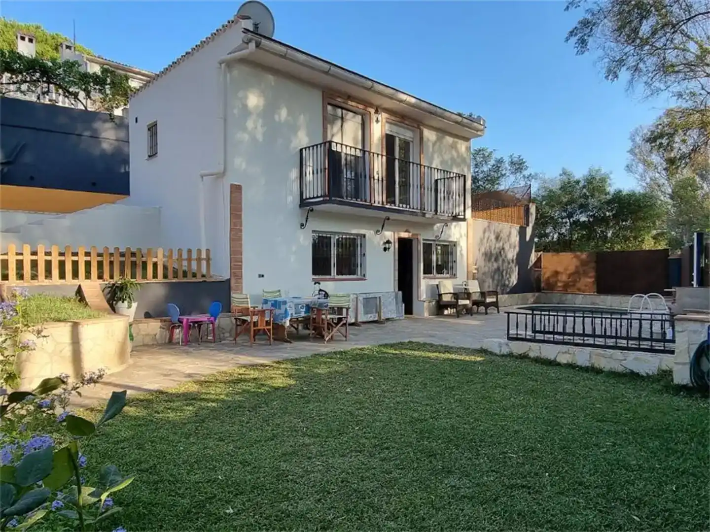 Jardí de Casa o xalet de lloguer en Marbella amb Piscina i Balcó