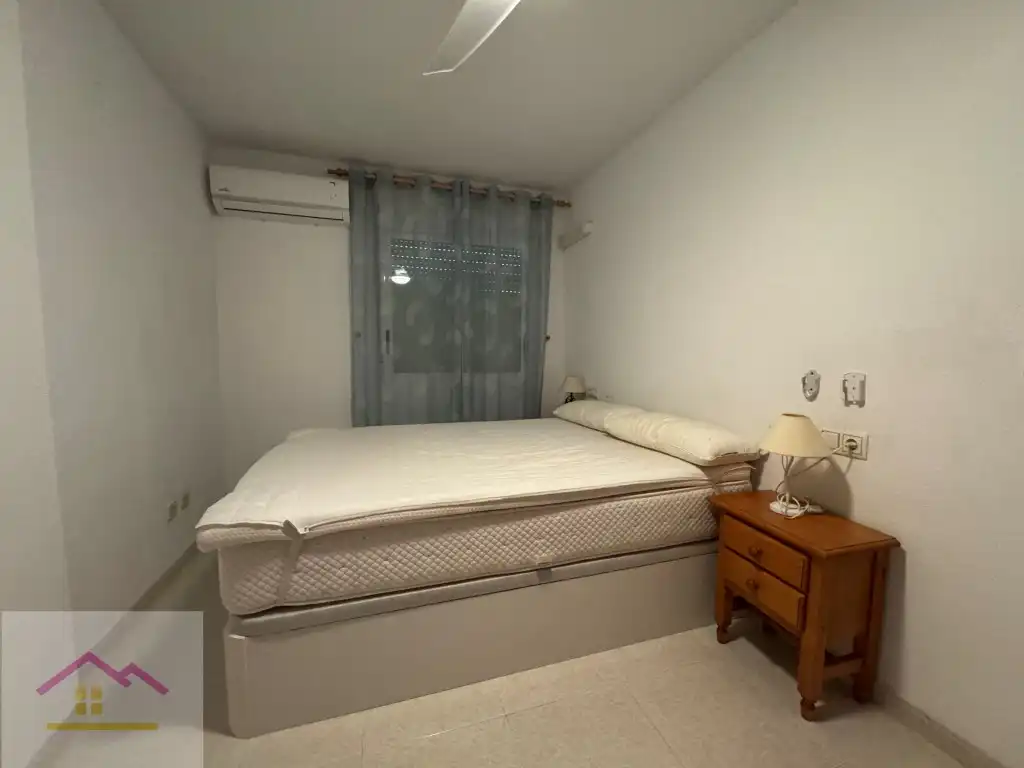 Schlafzimmer von Wohnung zum Verkauf in Alcalà de Xivert mit Klimaanlage, Terrasse und Möbliert