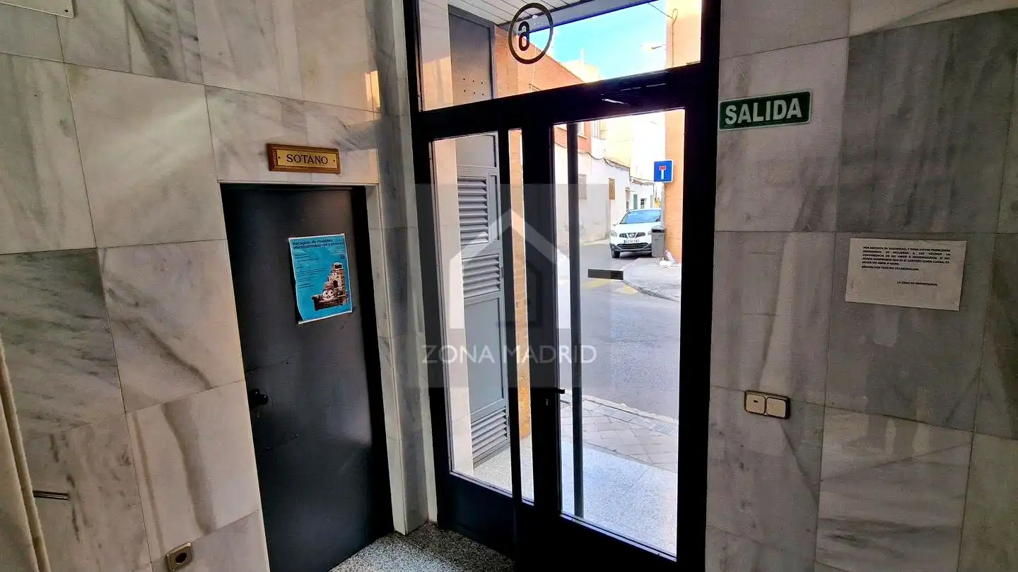 Piso con ascensor en venta en Calle de Indalecio Fernández, imagen 23