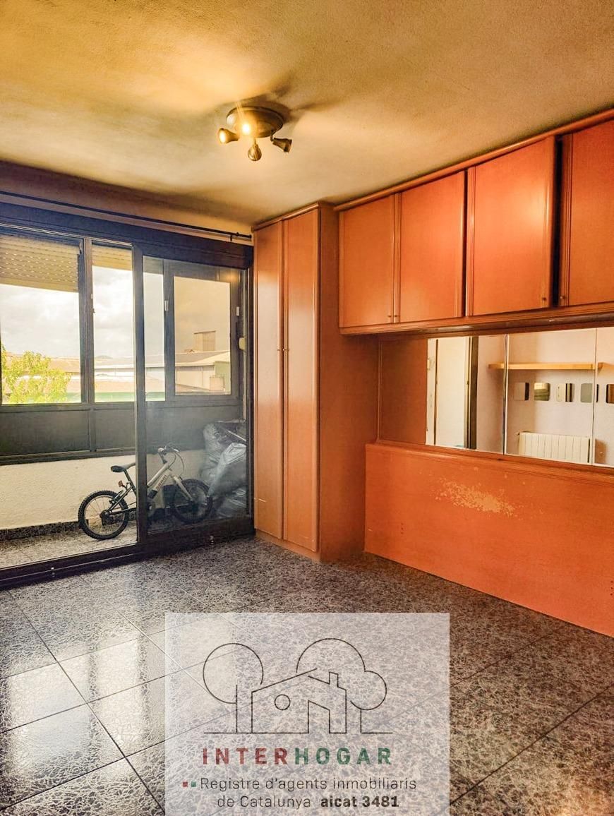 Bedroom of Flat for sale in Ripollet