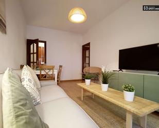 Living room of Apartment to share in  Barcelona Capital  with Air Conditioner and Terrace