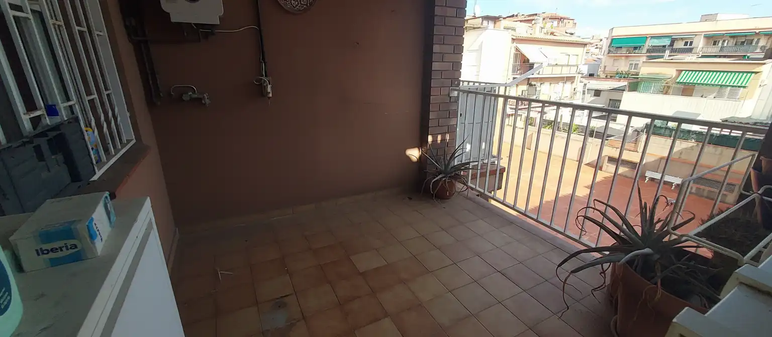 Terraza de Piso en venta en Barberà del Vallès con Calefacción, Terraza y Trastero