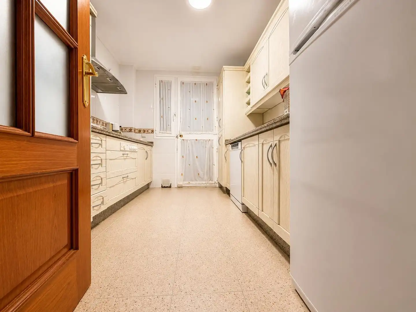 Küche von Wohnung zum Verkauf in Córdoba mit Heizung, Privatgarten und Terrasse